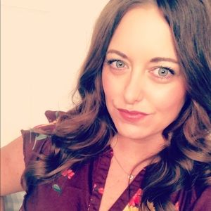 Meet your Posher, Carly